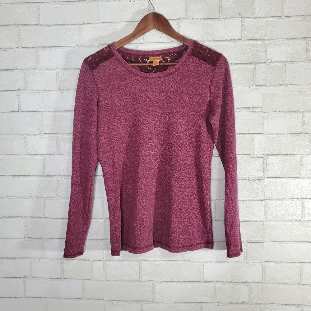 Northcrest lace top maroon long sleeve top‎